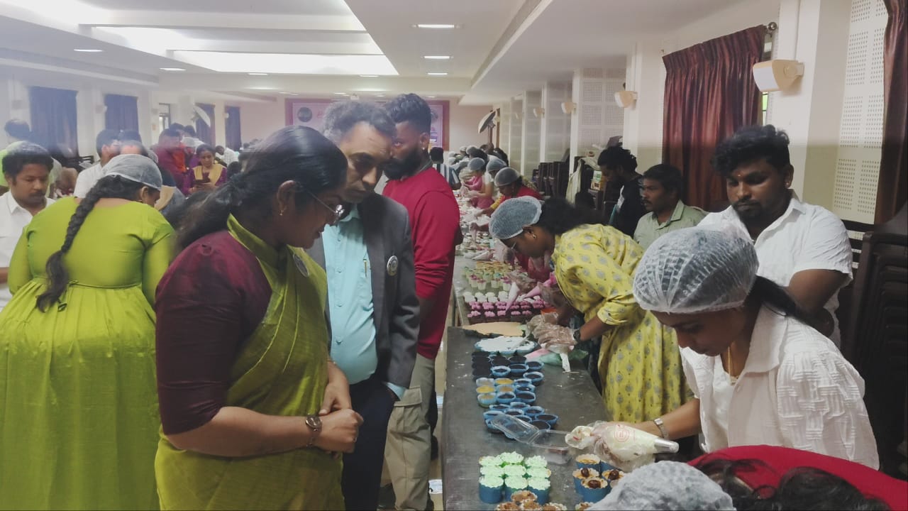 DD Cake Art: A World Record of Innovation